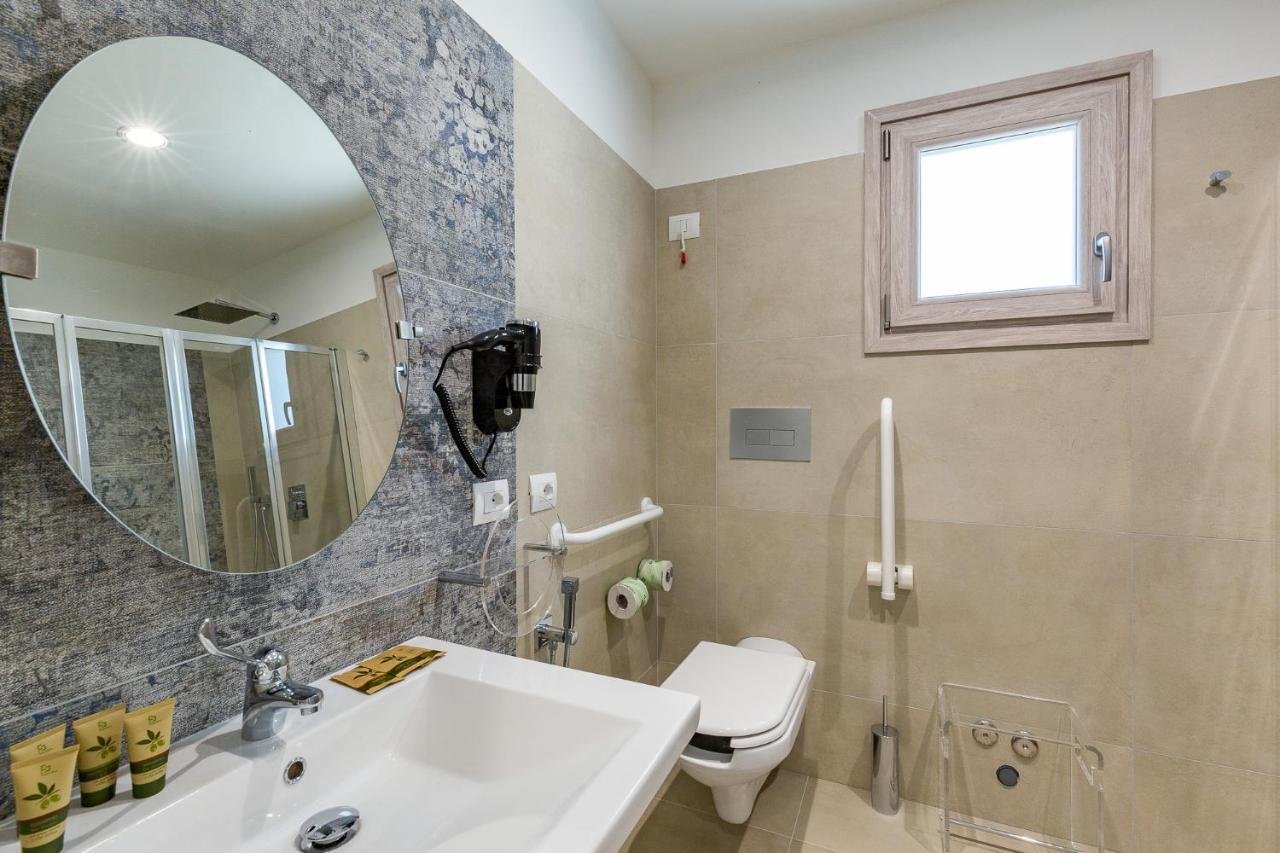 Hotel Caramare Cala Gonone Dış mekan fotoğraf